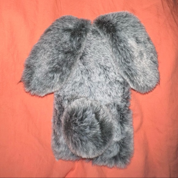 Fluffy bunny iPhone X case - Picture 4 of 7
